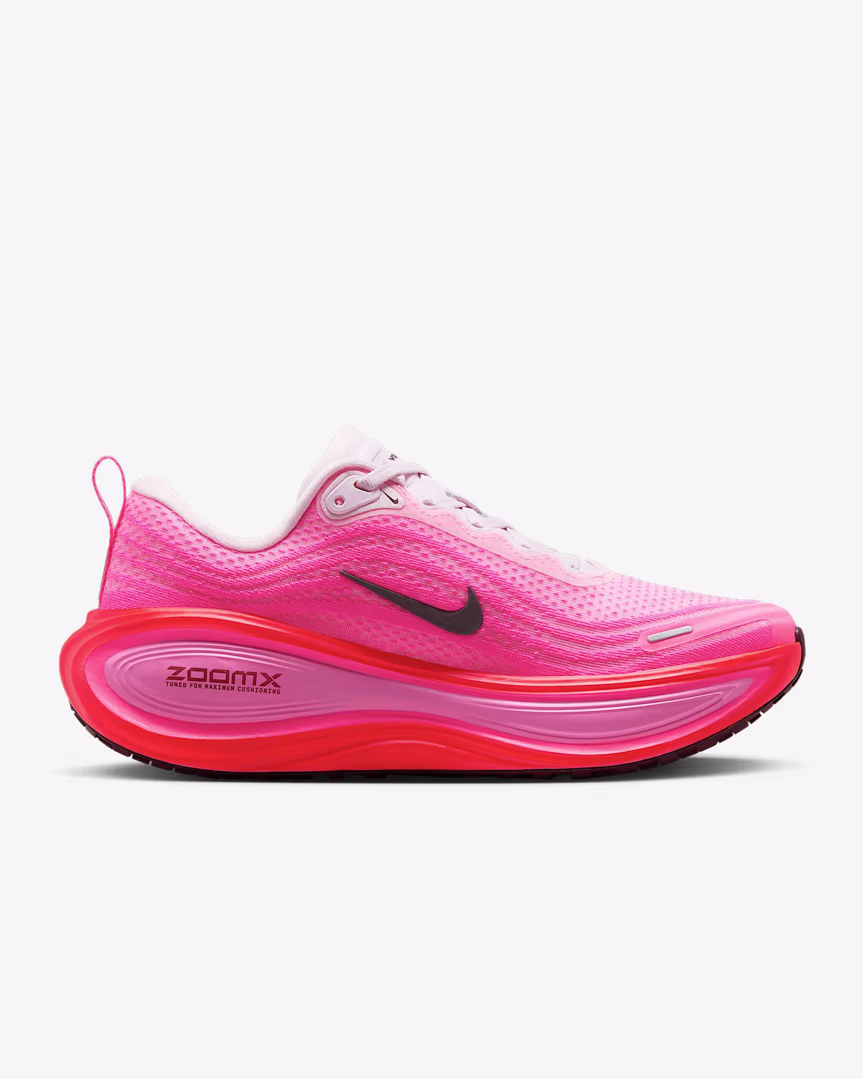 W+NIKE+VOMERO+PLUS (2).avif
